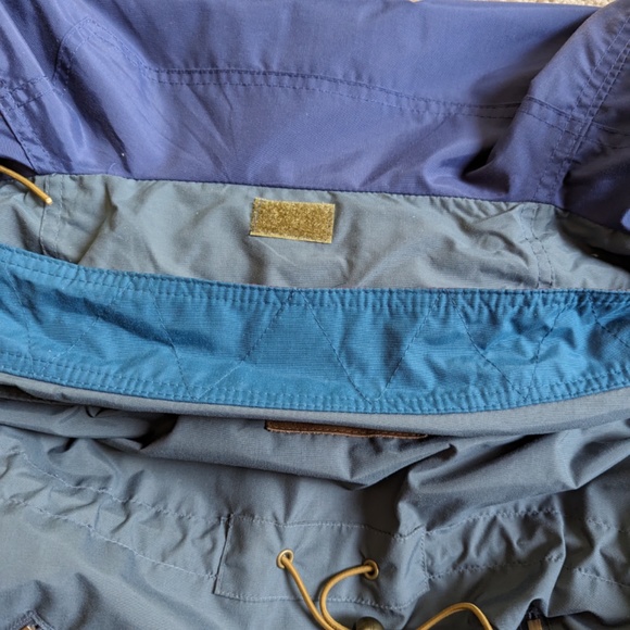 Gerry Small Pullover with Hooded Jacket - Picture 11 of 16